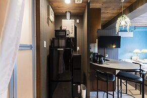 Few Days Condominium 205