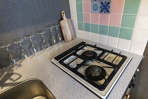 Few Days Condominium 205