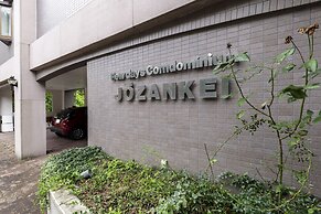 Few Days Condominium 205