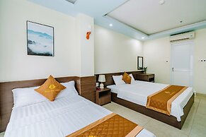 Phuong Dong Hotel
