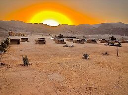 Lala Land Camp Sinai