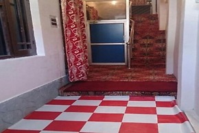 Goroomgo Khanday Guest House srinagar