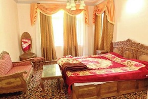 Goroomgo Khanday Guest House srinagar