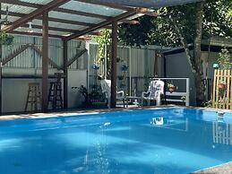 The Twin Studio Cottages