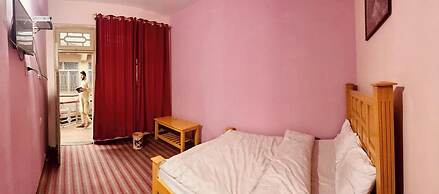 Hotel Royal City Chilas