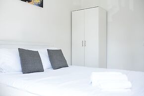 PORT CITY HAIFA- Authentic German Colony