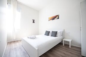 PORT CITY HAIFA- Authentic German Colony