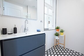 PORT CITY HAIFA- Authentic German Colony