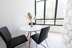 PORT CITY HAIFA- Authentic German Colony