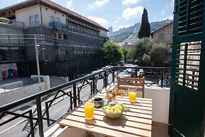 PORT CITY HAIFA- Authentic German Colony