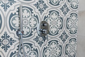 PORT CITY HAIFA- Authentic German Colony