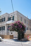 PORT CITY HAIFA- Authentic German Colony