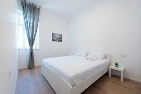 PORT CITY HAIFA- Authentic German Colony