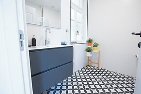 PORT CITY HAIFA- Authentic German Colony