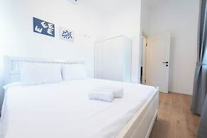 PORT CITY HAIFA- Authentic German Colony