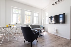 PORT CITY HAIFA- Authentic German Colony