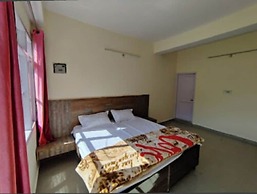 Goroomgo Sukh Dham Homestay Shimla
