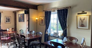 Royal Oak Country Inn and Restaurant