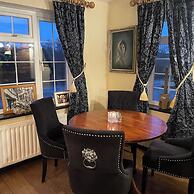 Royal Oak Country Inn and Restaurant