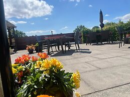 Royal Oak Country Inn and Restaurant