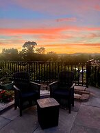 Royal Oak Country Inn and Restaurant