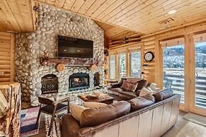 Chaparral Cabin Vibes At Deer Valley! 3 Bedroom Condo by RedAwning