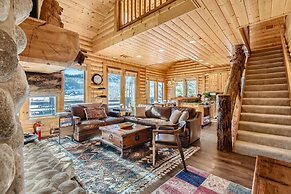 Chaparral Cabin Vibes At Deer Valley! 3 Bedroom Condo by RedAwning