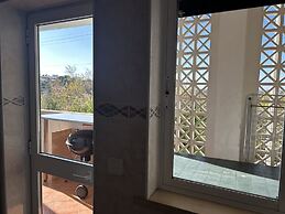 Poolside Apartment with 2 bedrooms, patio and BBQ