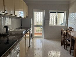 Poolside Apartment with 2 bedrooms, patio and BBQ