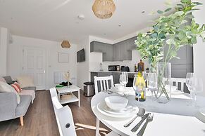 Spacious Apartments with Private Parking