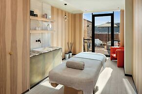 Paragraph Freedom Square, A Luxury Collection Hotel, Tbilisi