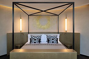 Paragraph Freedom Square, A Luxury Collection Hotel, Tbilisi