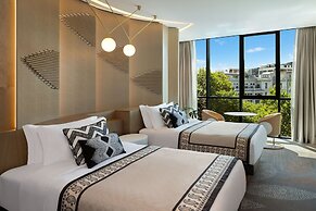 Paragraph Freedom Square, A Luxury Collection Hotel, Tbilisi