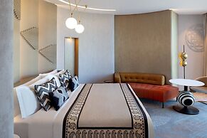 Paragraph Freedom Square, A Luxury Collection Hotel, Tbilisi