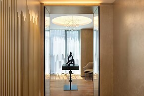 Paragraph Freedom Square, A Luxury Collection Hotel, Tbilisi