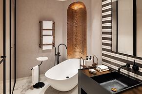 Paragraph Freedom Square, A Luxury Collection Hotel, Tbilisi