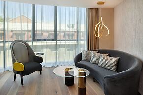 Paragraph Freedom Square, A Luxury Collection Hotel, Tbilisi
