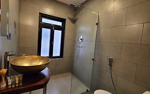 Swarga Heritage Hotel