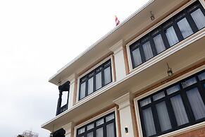 Swarga Heritage Hotel