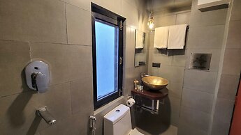 Swarga Heritage Hotel