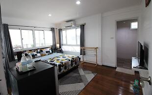 Room-baan Khunphiphit Homestay