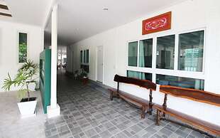 Room-baan Khunphiphit Homestay