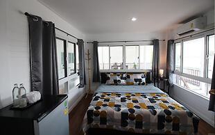 Room-baan Khunphiphit Homestay