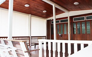 Room-baan Khunphiphit Homestay