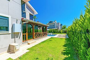 Paradise Town Villa Estella