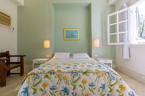 Excelente casa com piscina Armação