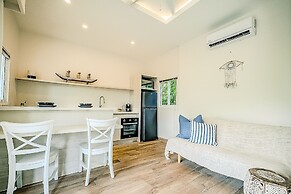 Les Voiles Blanches Tamarindo