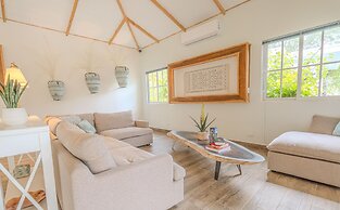 Les Voiles Blanches Tamarindo