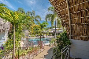 Les Voiles Blanches Tamarindo