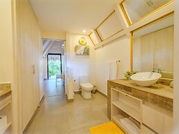 Les Voiles Blanches Tamarindo